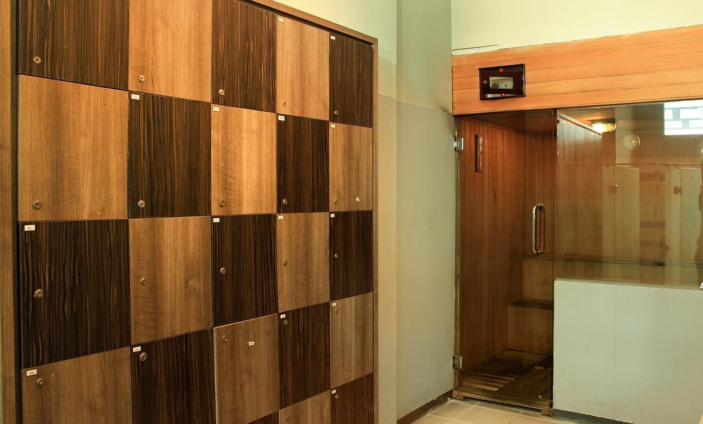 Valore Hotel Cimahi Buitenkant foto