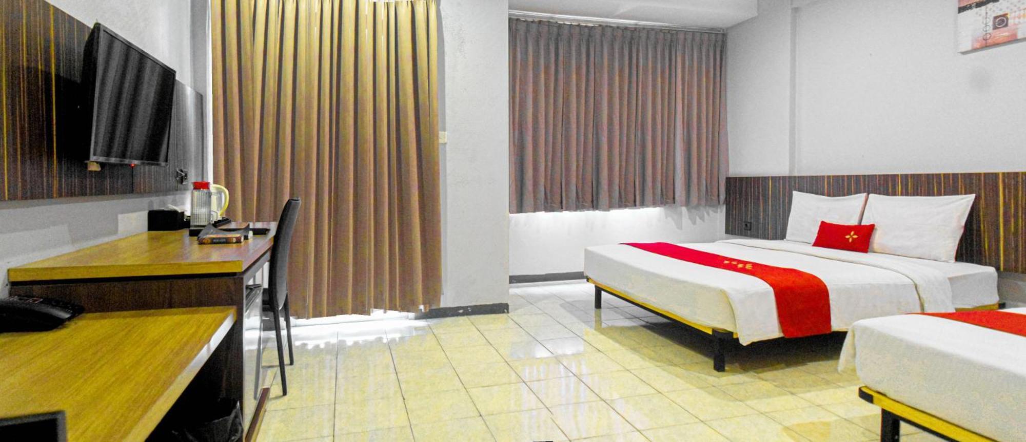 Valore Hotel Cimahi Buitenkant foto