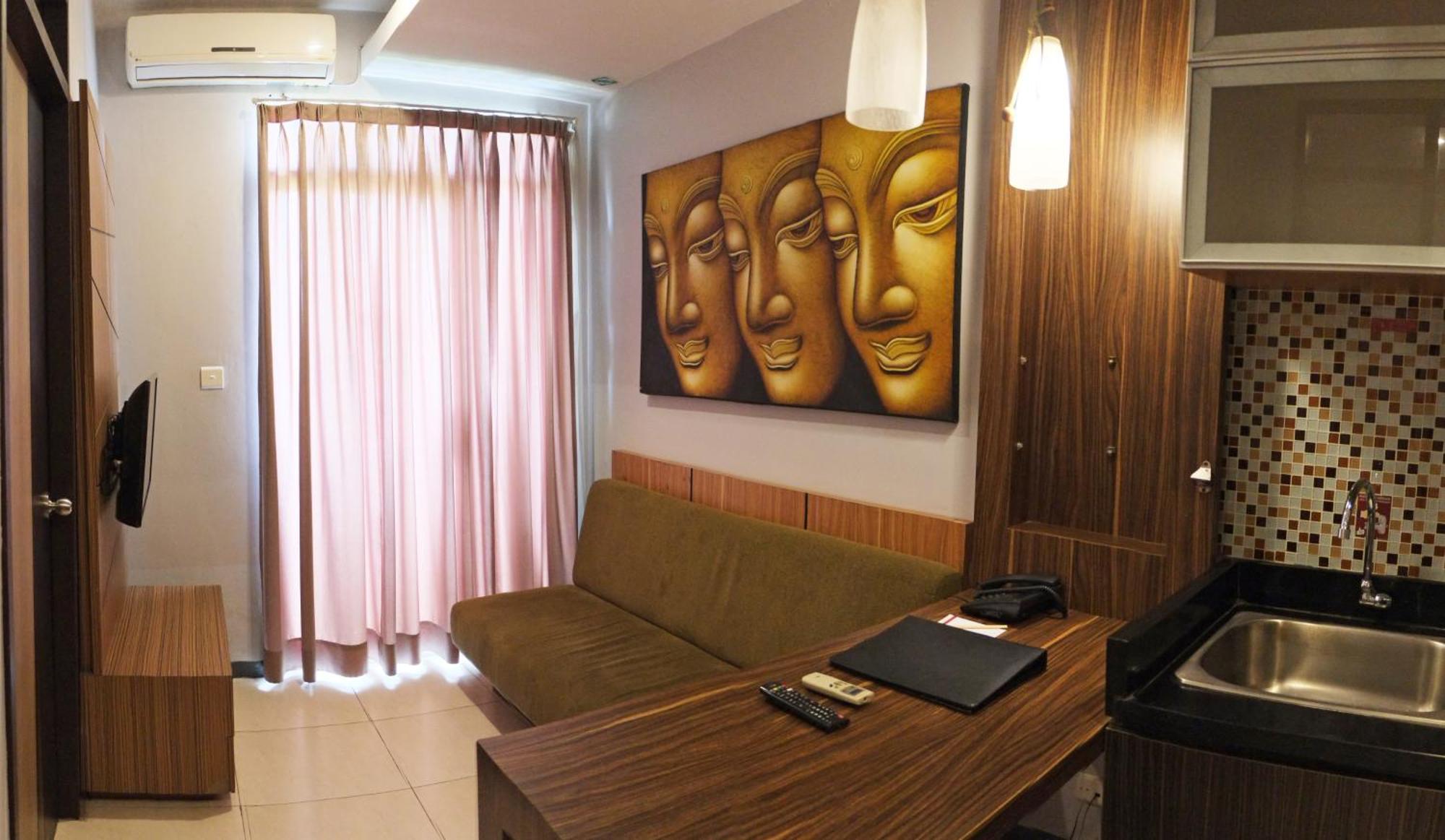 Valore Hotel Cimahi Buitenkant foto