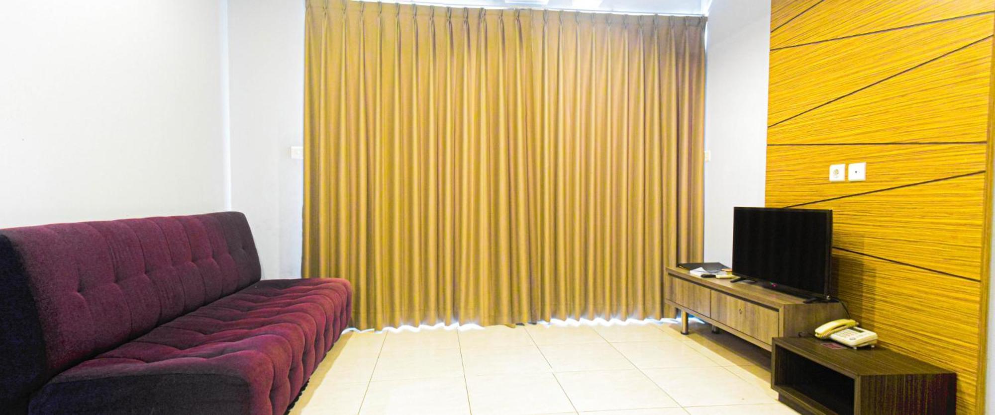 Valore Hotel Cimahi Buitenkant foto